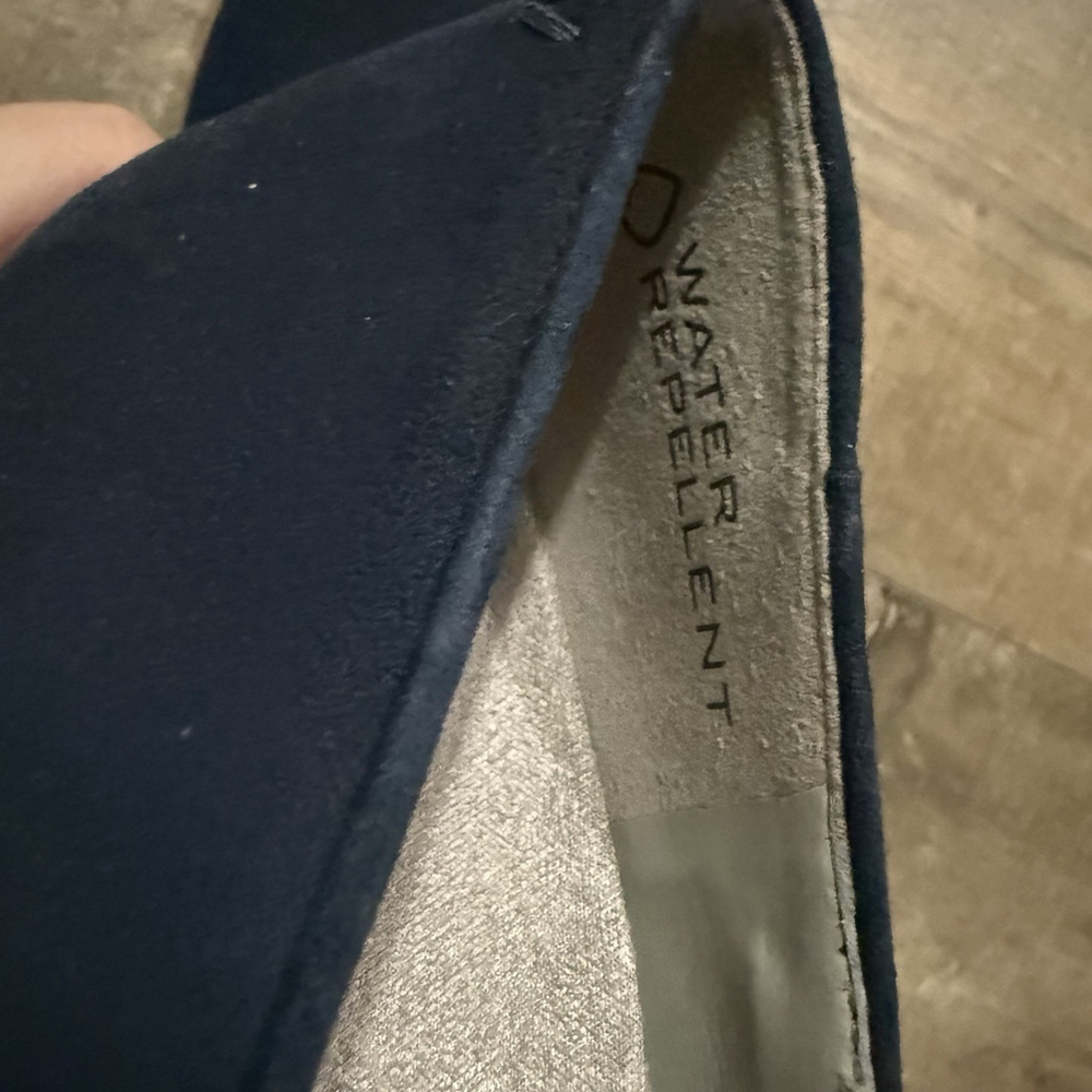 NWOB Vionic Water Repellent Wedges Willa Wedge Navy Woman’s Size 11 Career Comfy - Picture 8 of 9